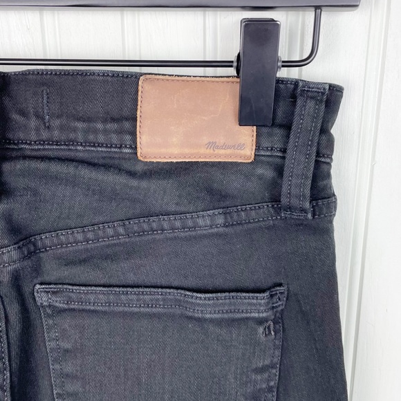 Madewell Tall 9" High-Rise Skinny Jeans in ISKO Stay Black Denim G1203 Size 26T - Picture 9 of 11